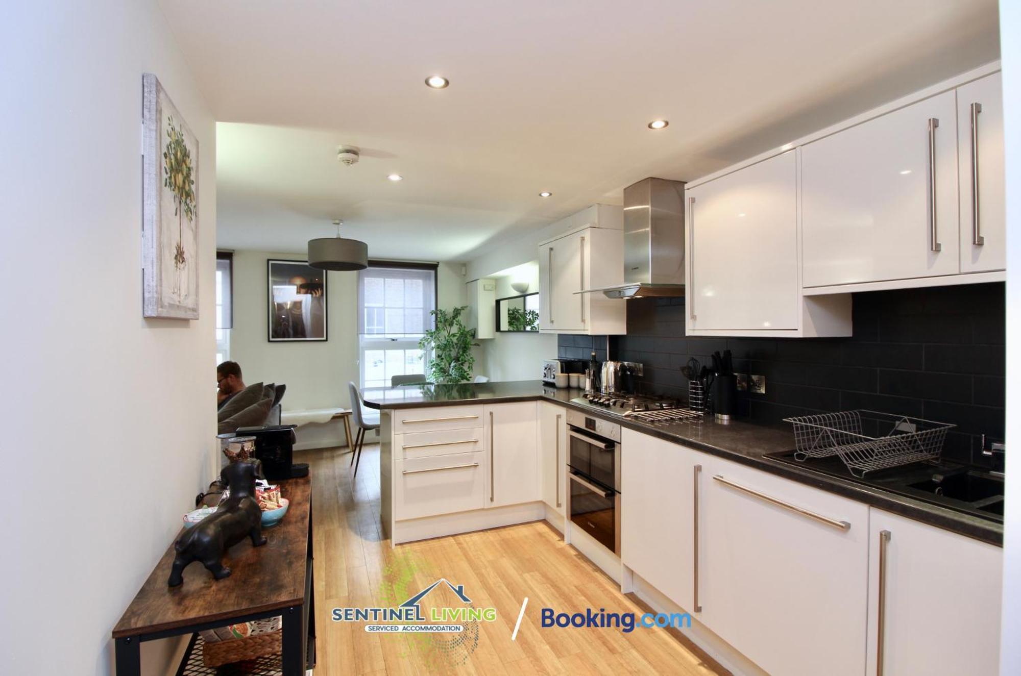 Apartamento Flat 2 Bed By Sentinel Living With Free Wifi And Parking Windsor
