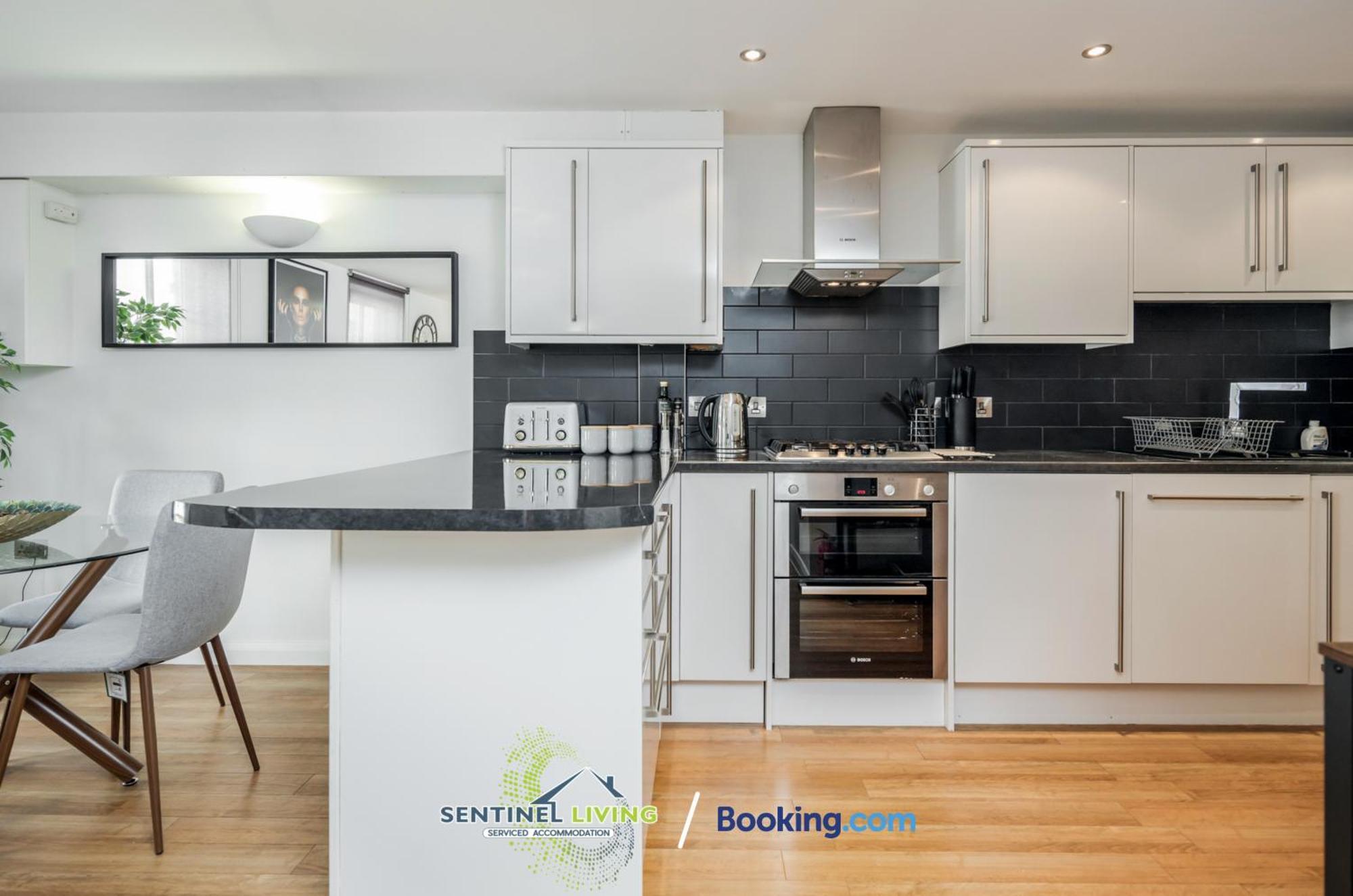Flat 2 Bed By Sentinel Living With Free Wifi And Parking Apartamento *